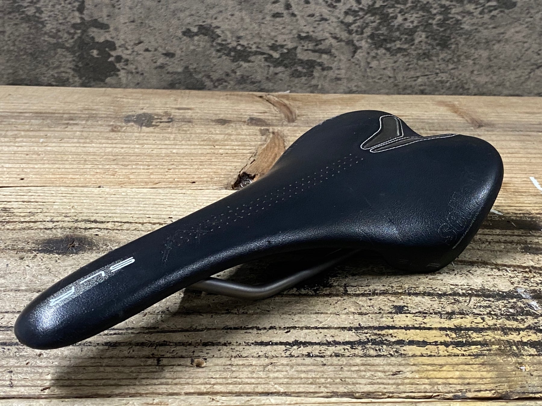 【即発送可】Selle Italia SLR サドル チタンレール JX256 セライタリア selle italia SLR サドル チタンレール 132mm ※傷