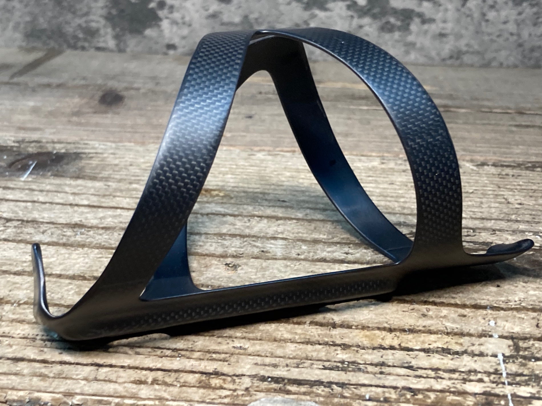 JK970 モスト MOST THE WINGS カーボン ボトルケージ 1K ペア – BICI