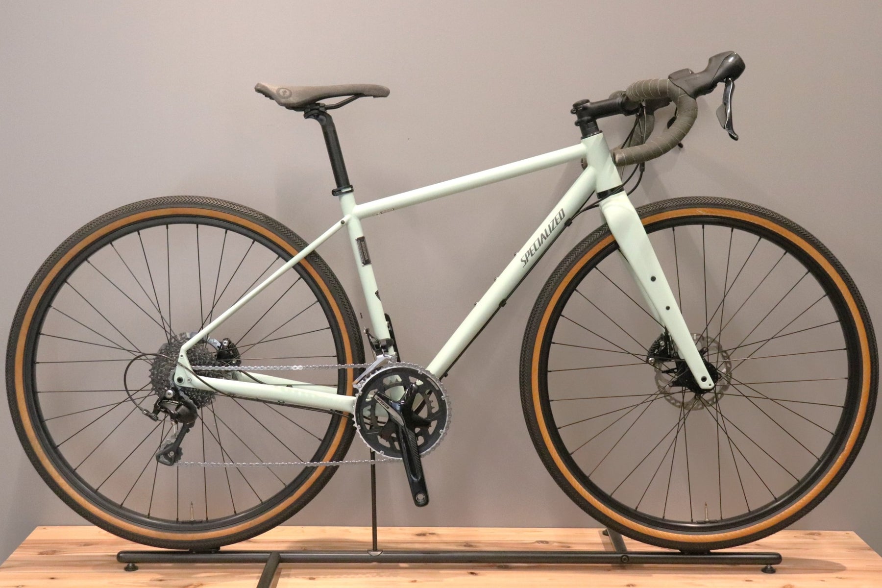 SPECIALIZED SEQUOIA 166329 セコイアエリート　54 Elite 自転車本体
