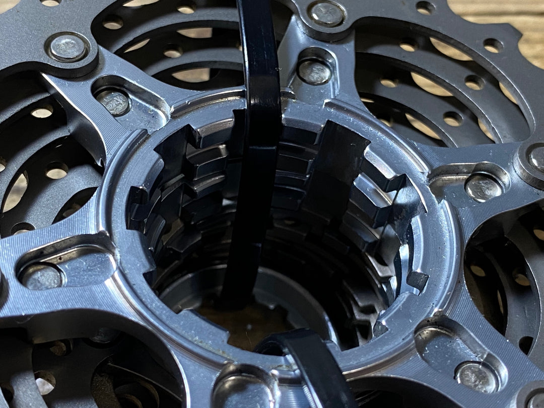 KJ878 シマノ SHIMANO デュラエース DURA-ACE CS-7900 スプロケット 12-25T 10S