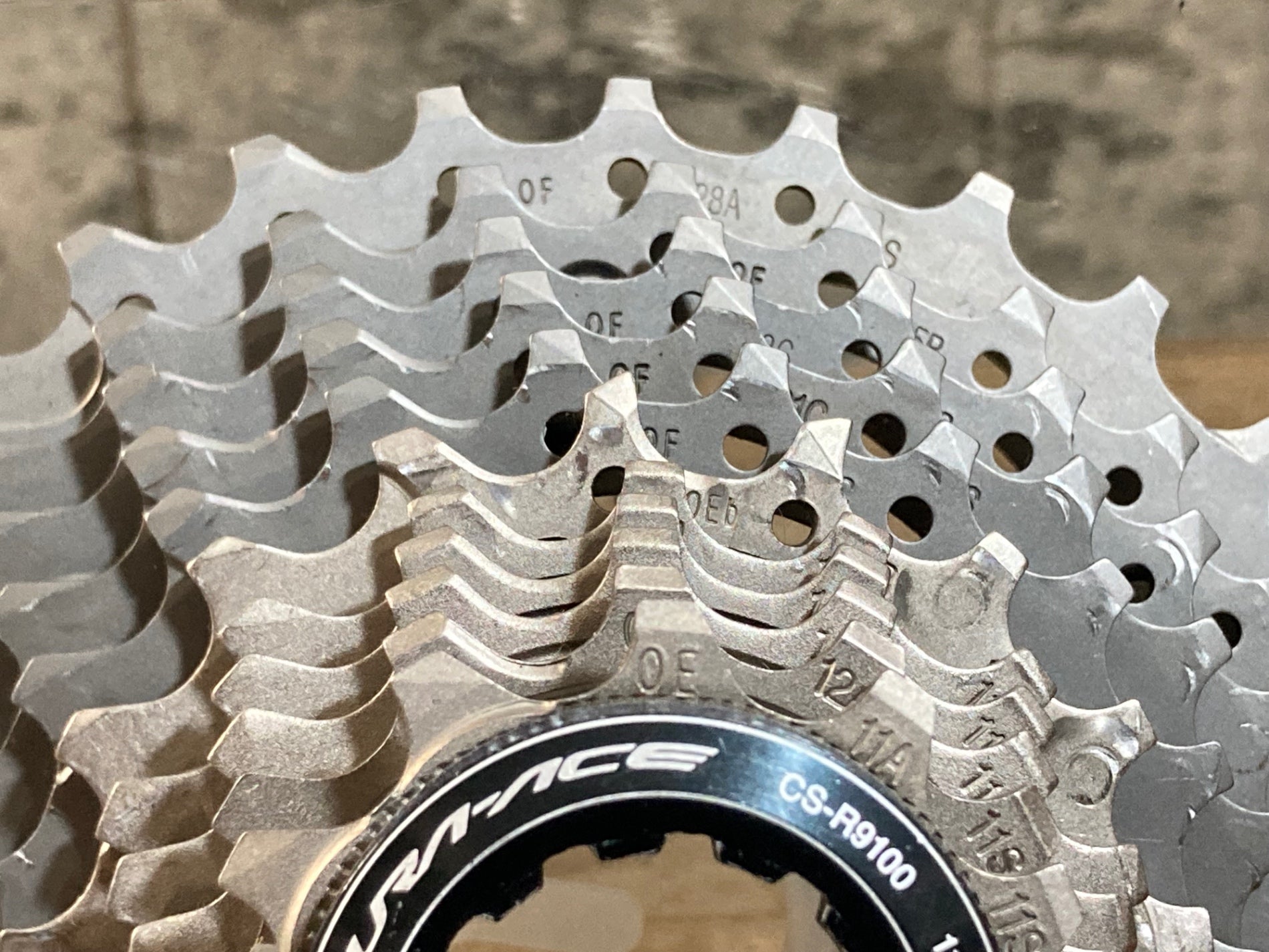 KB197 シマノ SHIMANO デュラエース DURA-ACE CS-R9100 スプロケット