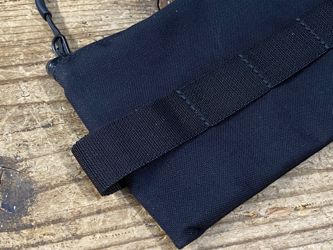 KJ510 バッグジャック bagjack MOBILE HOLDER TWIST モバイルポーチ 黒