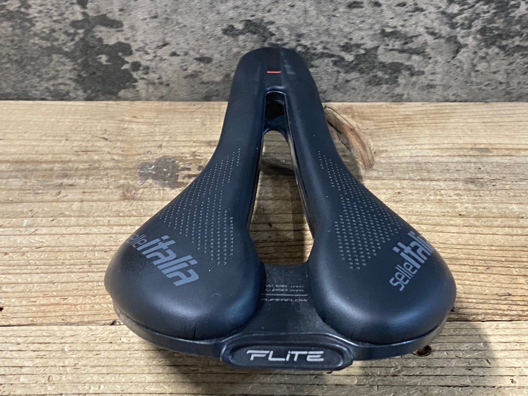 KE452 セライタリア selle italia FLITE BOOST SUPERFLOW サドル 黒 135mm カーボンレール