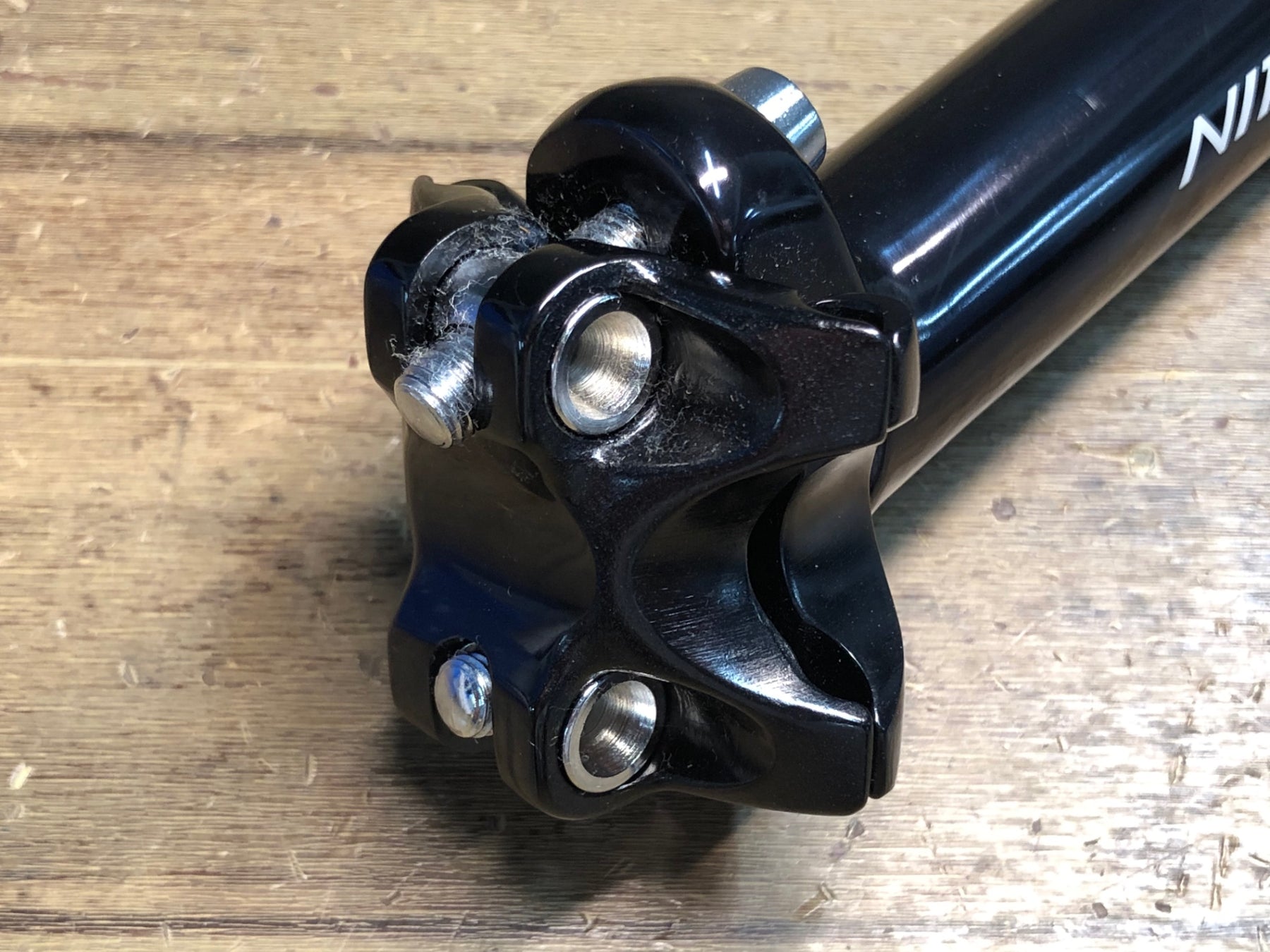 JK429 日東 NITTO 92 アルミ シートポスト 黒 250mm Φ27.2 – BICI