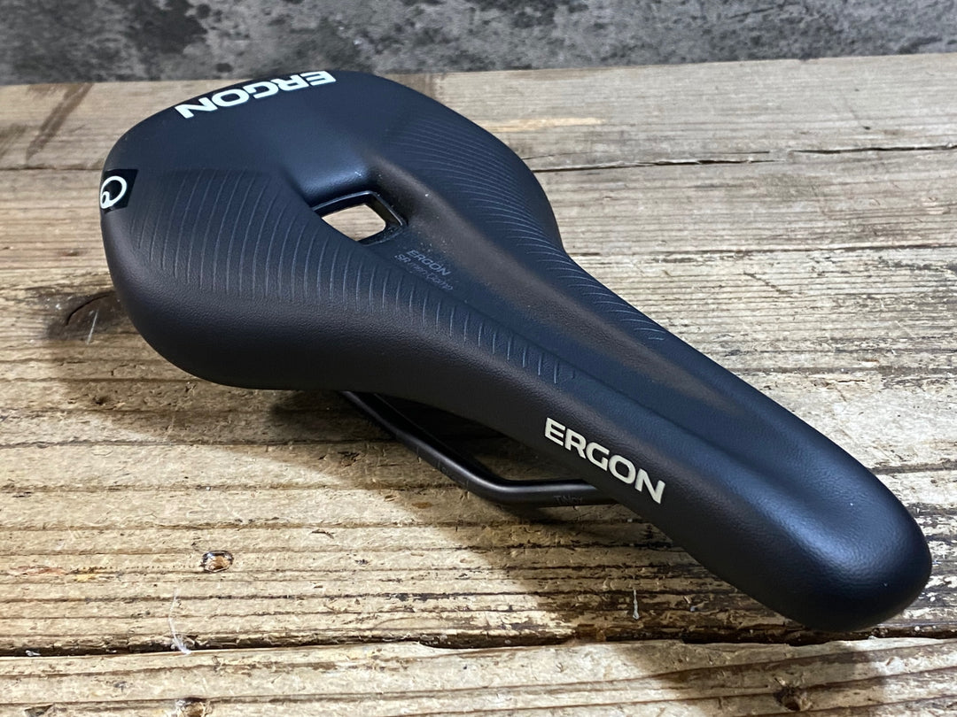 KC311 エルゴン ERGON SR man comp サドル 黒 TiNoxレール