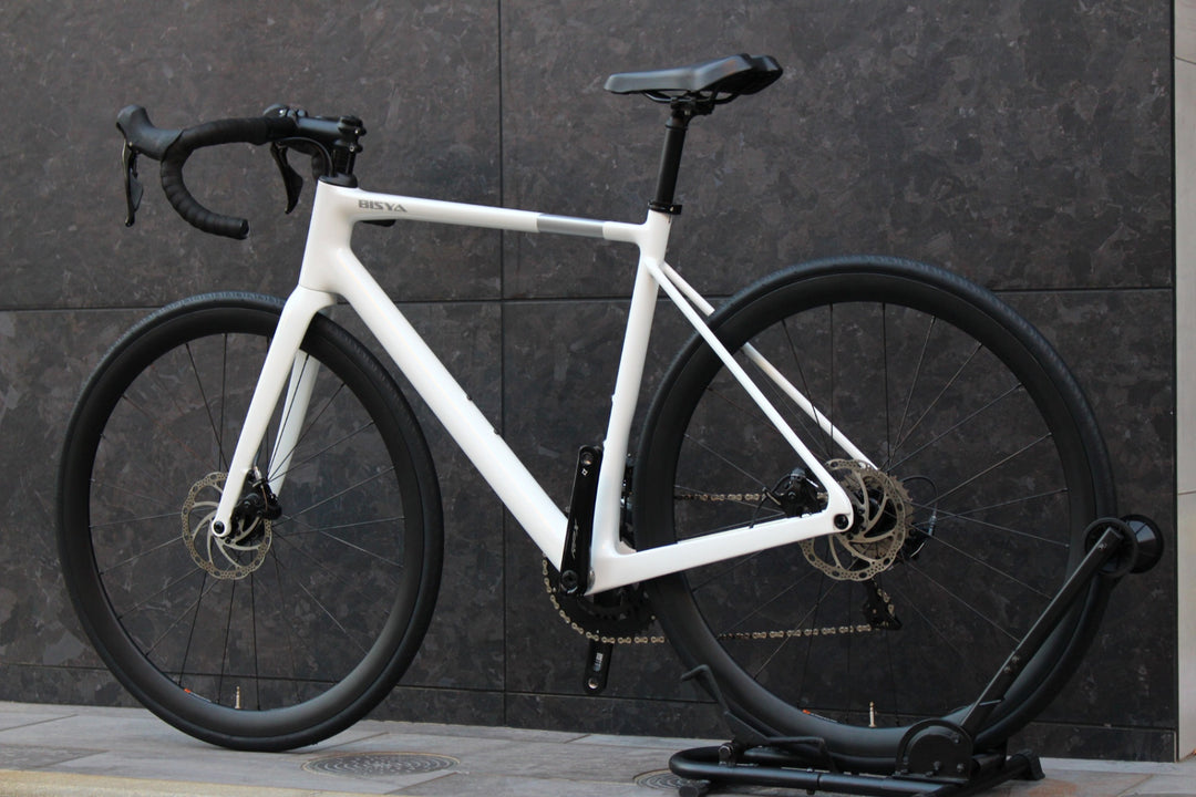 未使用品！ ビシャ 毘沙 四号機 BIS004 Mサイズ シマノ 105 R7000 MIX 11S 機械式DISC カーボン ロードバイク 【福岡店】