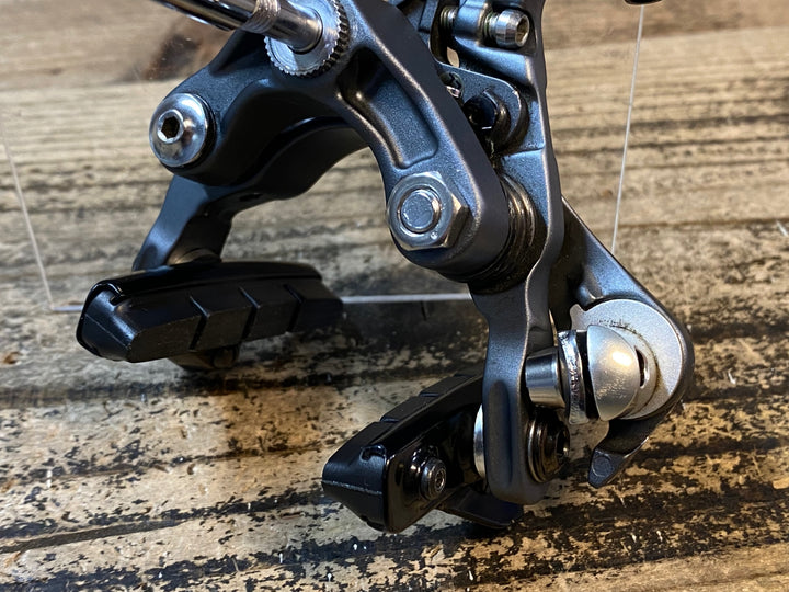 JQ014 シマノ SHIMANO アルテグラ ULTEGRA BR-6800 キャリパーブレーキ 前後セット ※シューホルダー非純正