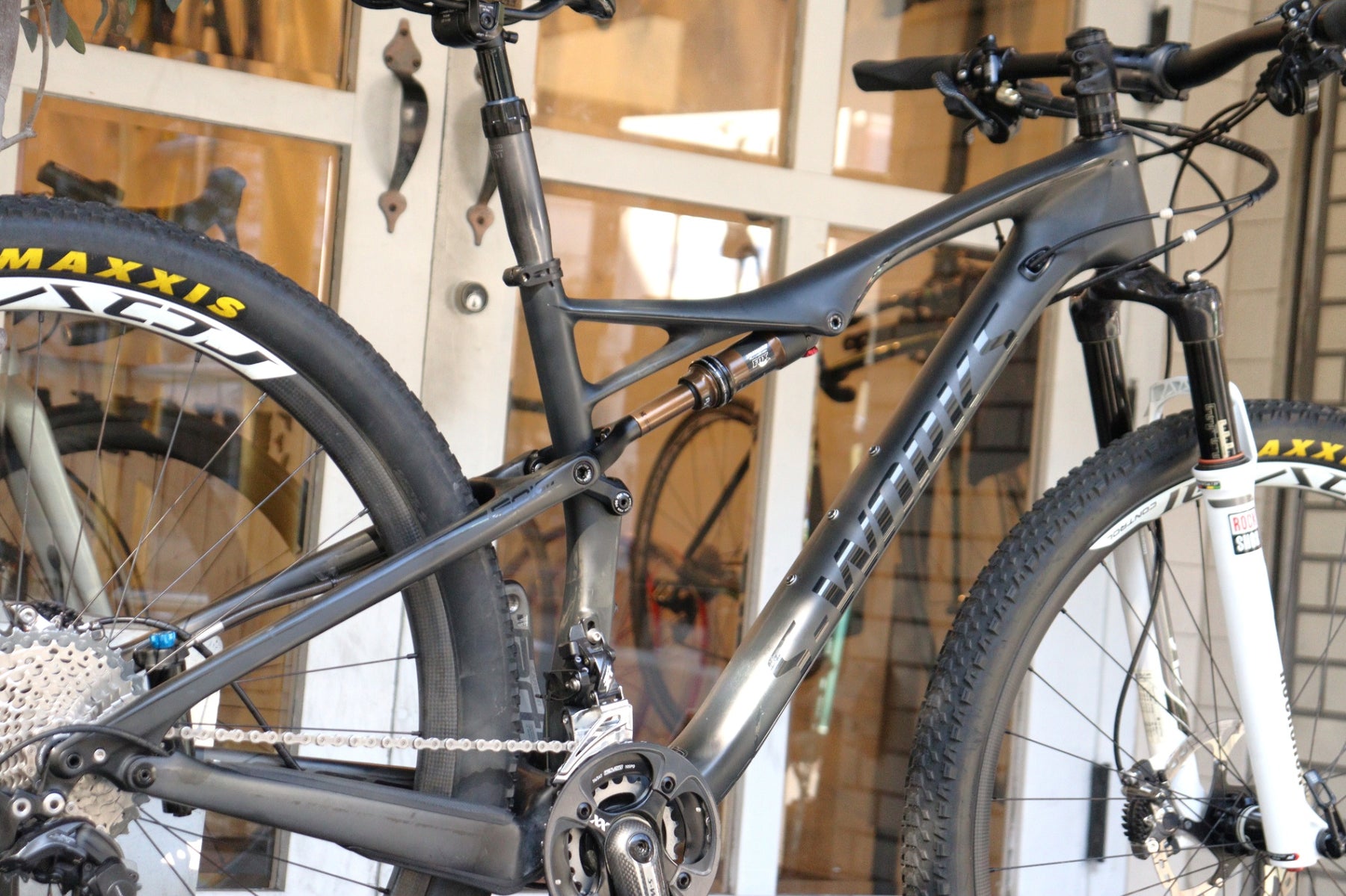 スペシャライズド SPECIALIZED エピック S-WORKS EPIC FSR 2017モデル