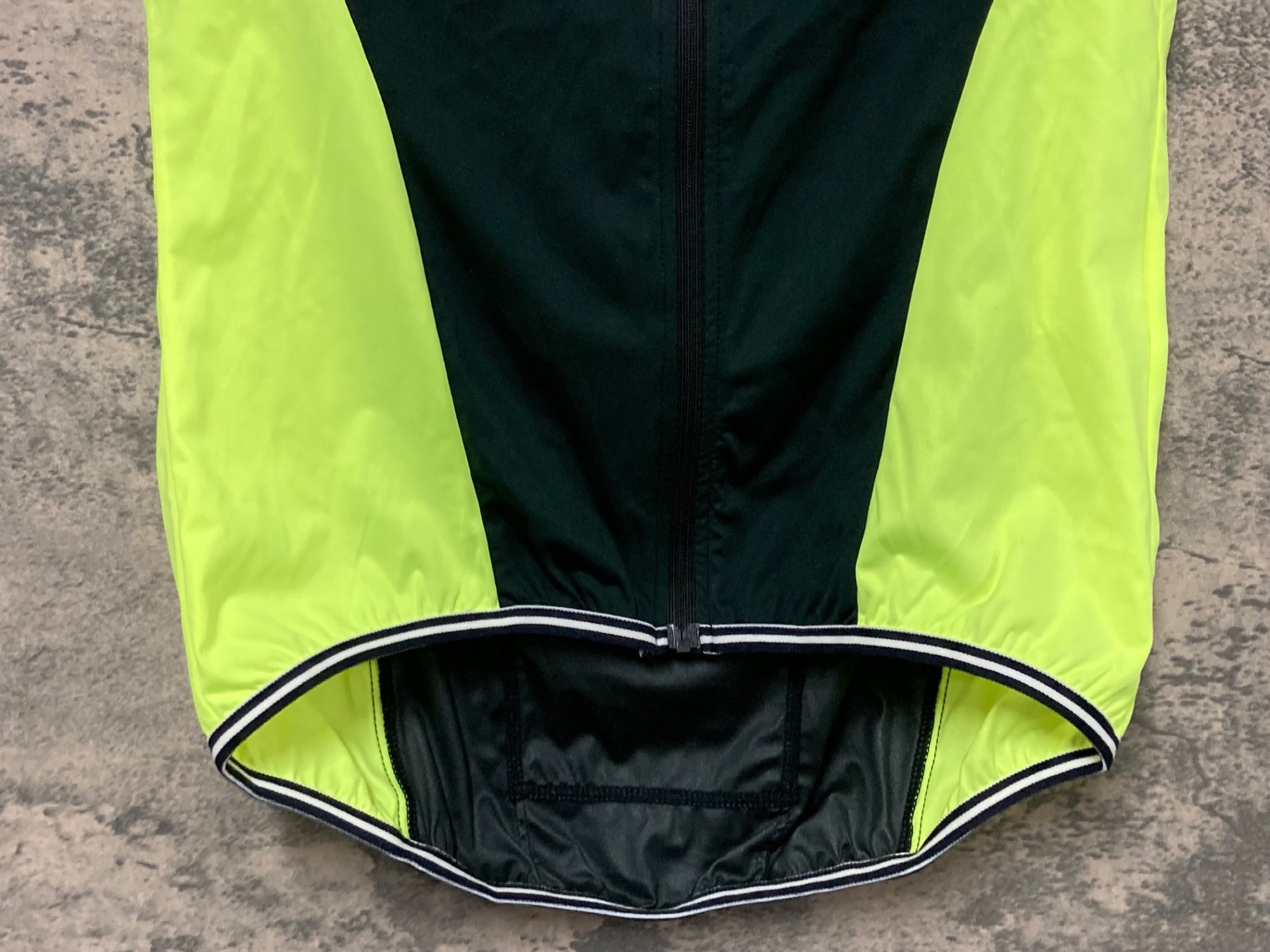 JW805 パールイズミ PEARL iZUMi ジレ サイクルベスト 黒 黄 XS – BICI