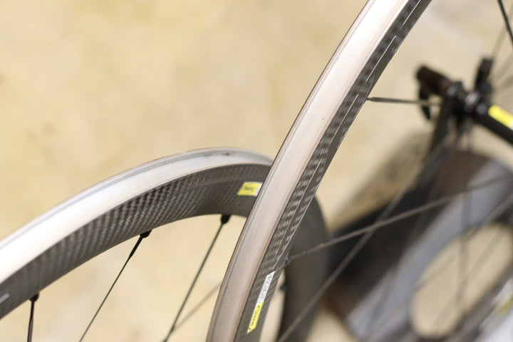 マヴィック MAVIC コスミック カーボン COSMIC CARBONE 40 ELITE アルミ カーボン クリンチャー ホイールセット カンパ12/11S 【立川店】