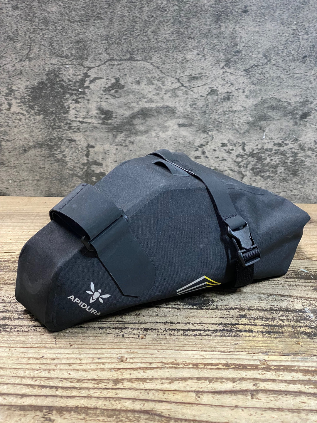 JT309 アピデュラ APIDURA レーシング サドルパック 黒 5L