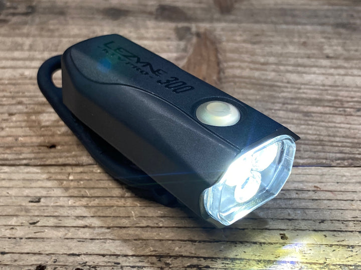 JT164 レザイン LEZYNE KTV PRO 300 フロントライト 黒 点灯確認済
