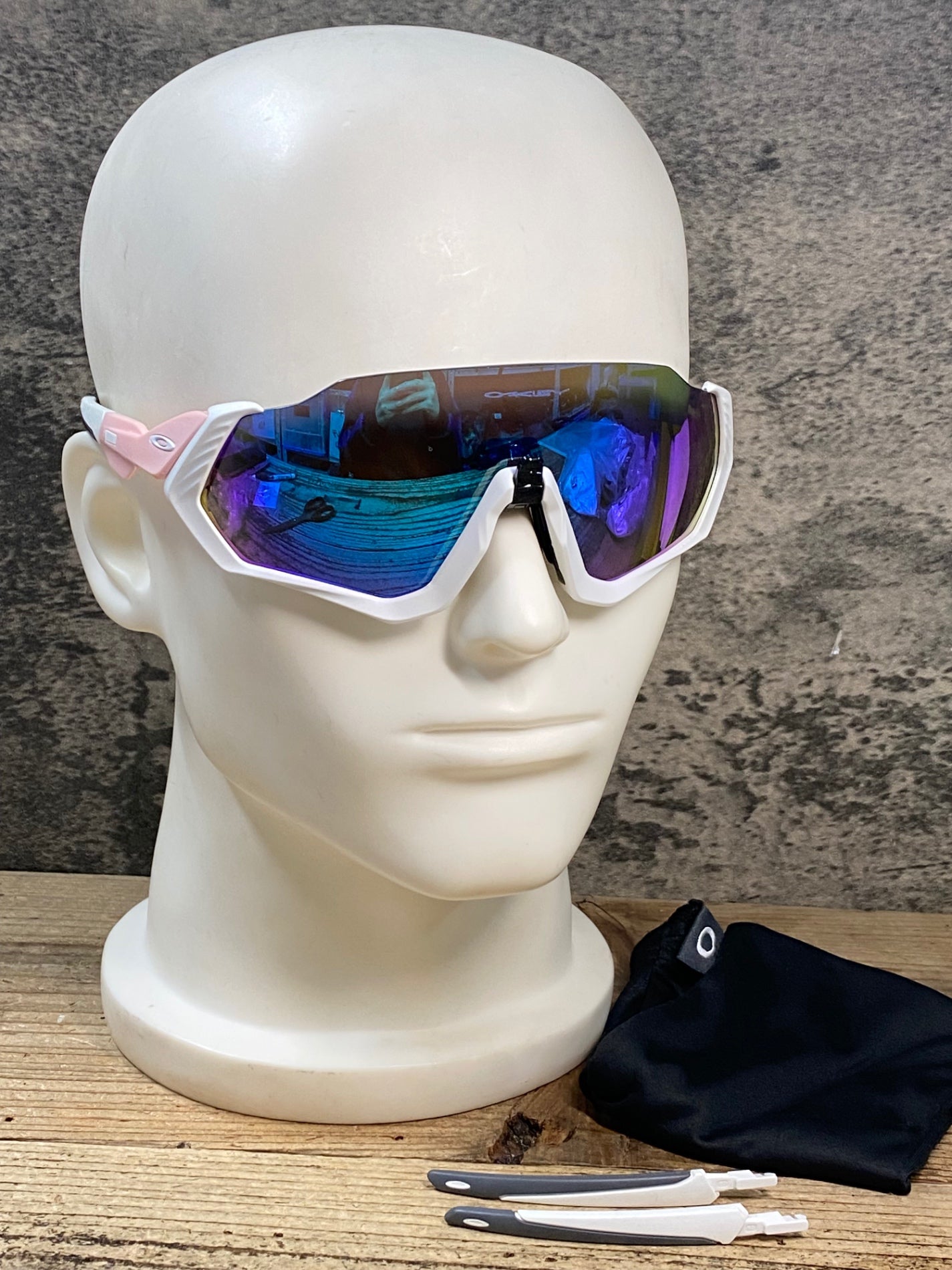 Oakley FLIGHT JACKET サングラス OAKLEYオークリーサングラス FLIGHT JACKET(フライトジャケット)