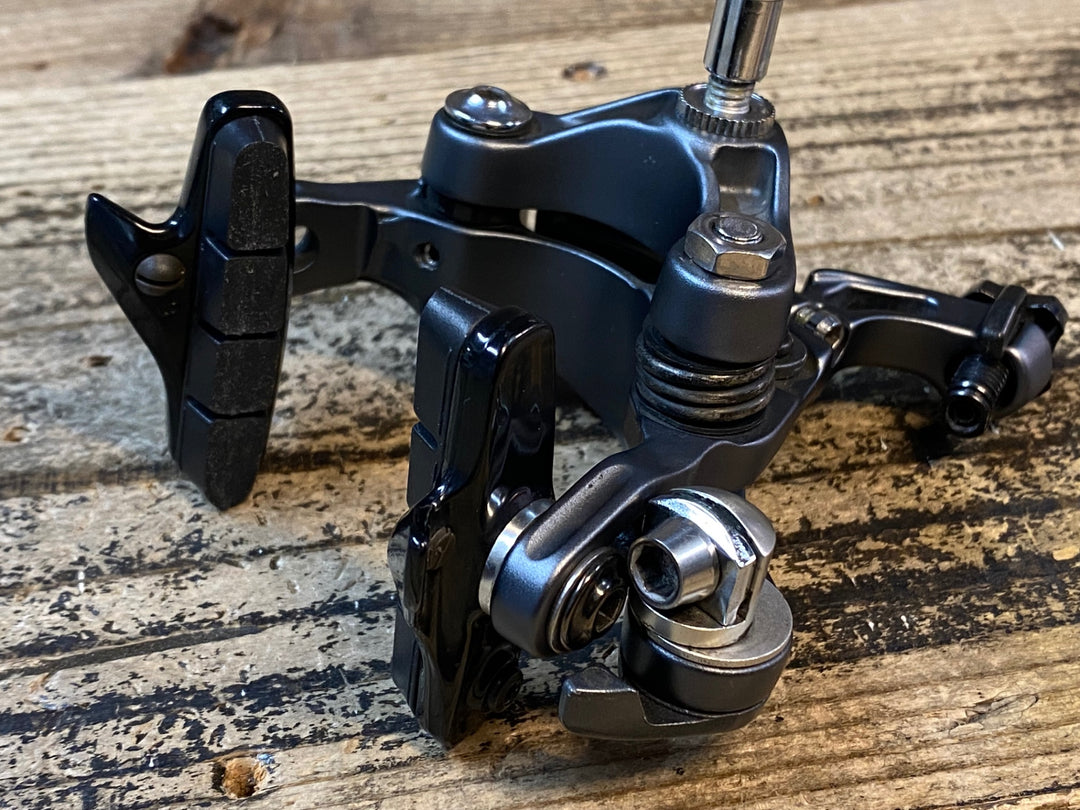 JQ014 シマノ SHIMANO アルテグラ ULTEGRA BR-6800 キャリパーブレーキ 前後セット ※シューホルダー非純正