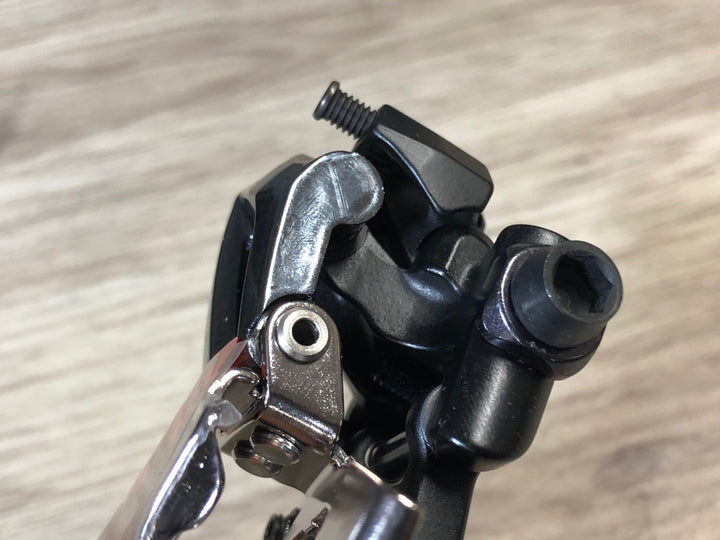 JR701 シマノ SHIMANO デュラエース DURA-ACE FD-R9100 フロントディレイラー 2S 直付け