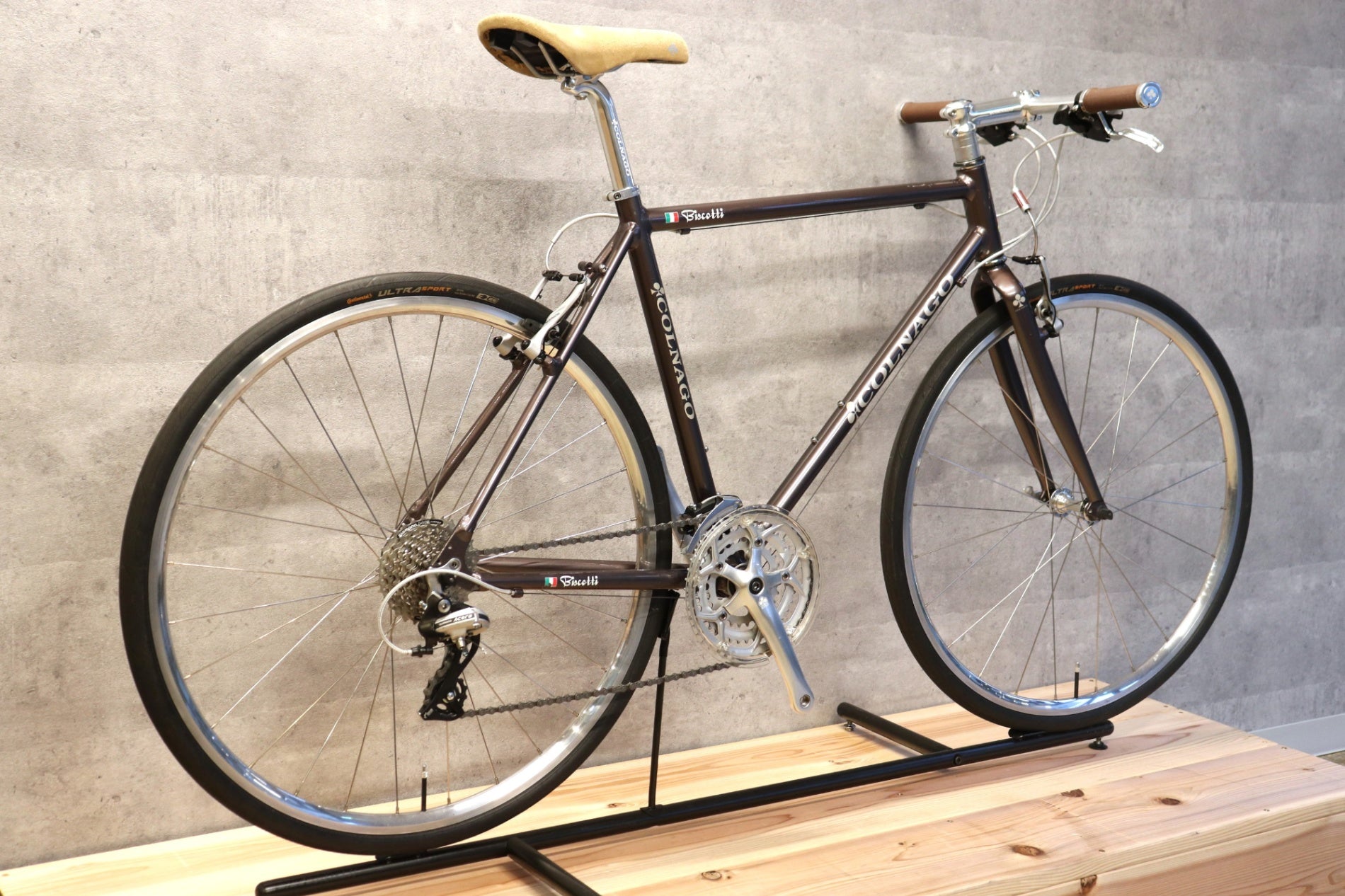 コルナゴ COLNAGO ビスコッティ BISCOTTI 2016モデル 520サイズ シマノ