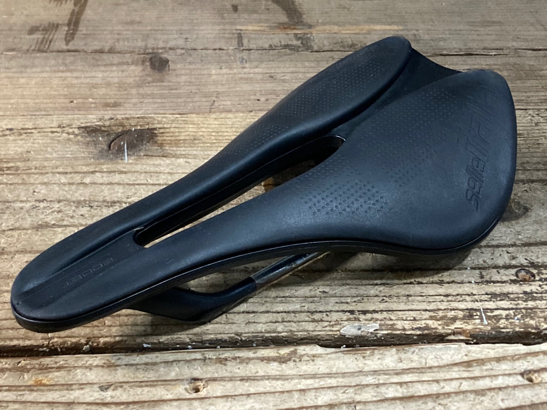 JZ021 セライタリア SELLE ITALIA NOVUS BOOST EVO サドル 黒 145mm