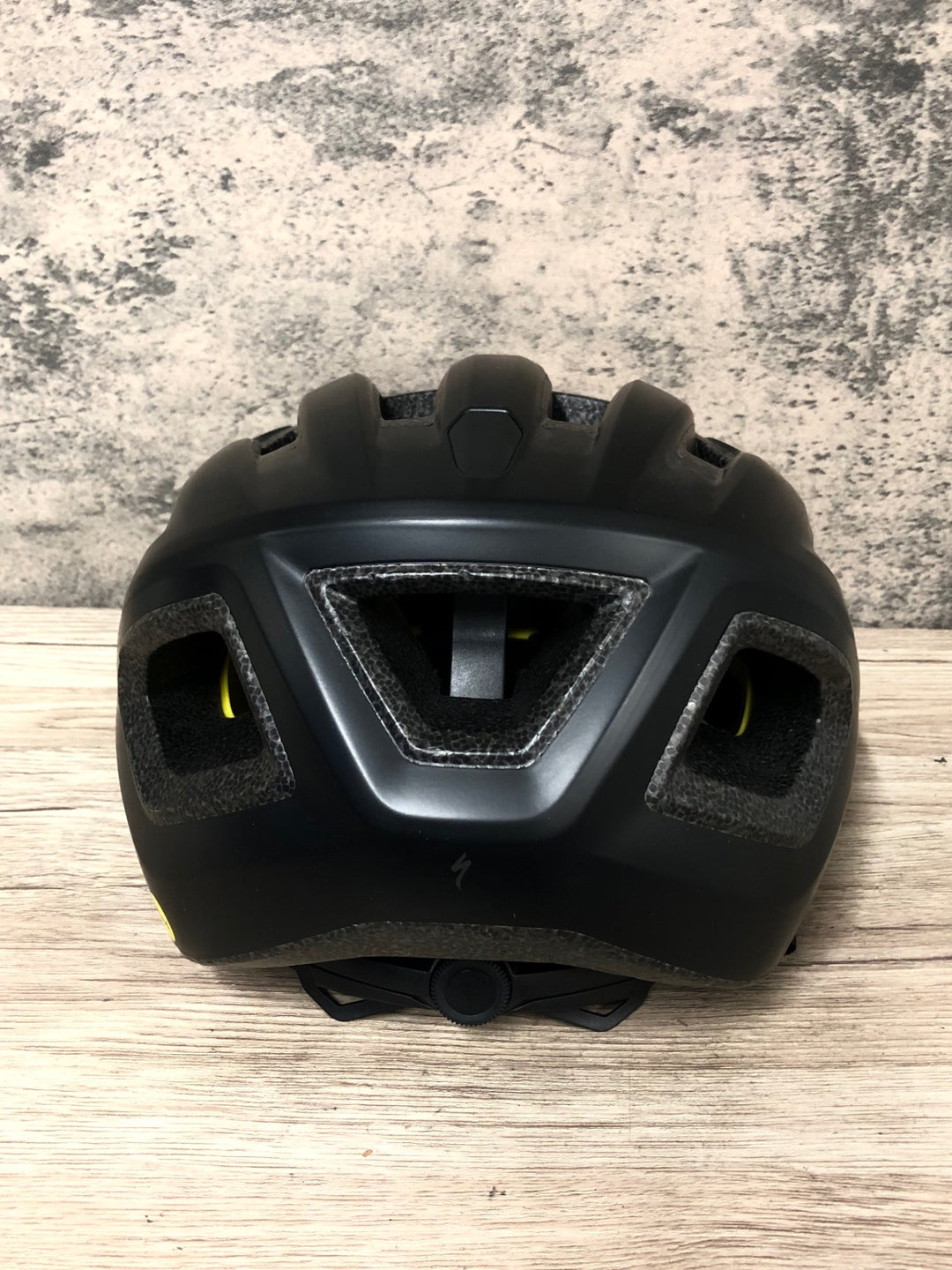 JY380 スペシャライズド SPECIALIZED CHAMONIX 3 ヘルメット 58-62cmサイズ 黒