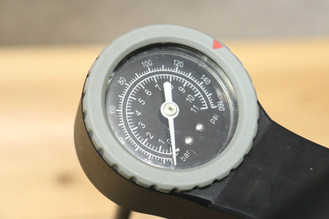 YHY967 アクシオム AXIOM kompress AIR フロアポンプ 空気入れ 仏式 【さいたま浦和店】