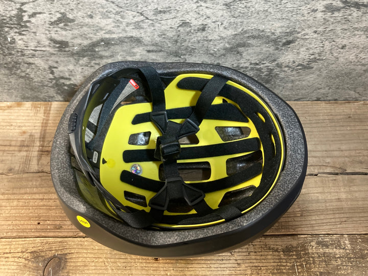 KG903 スペシャライズド SPECIALIZED アライン ALIGN 2 ヘルメット 黒 M 2024/03製造