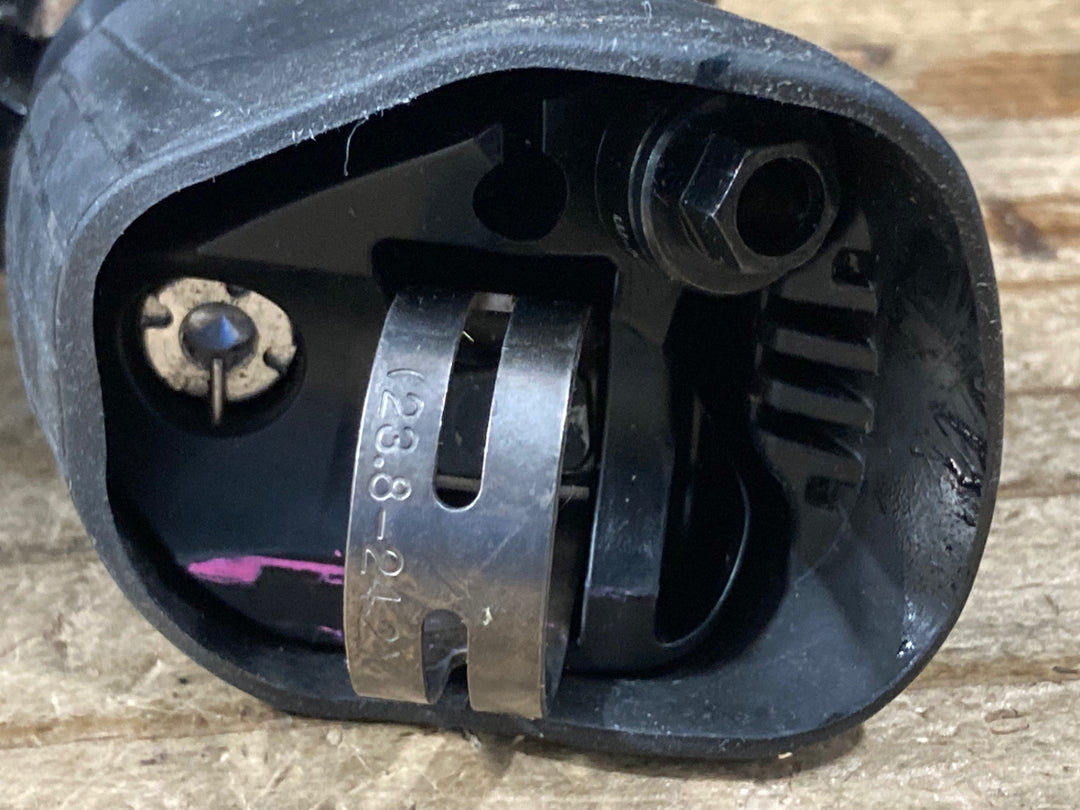 KQ701 シマノ SHIMANO 105 ST-R7020 STIレバー ※両レバークランプ部割れの為ジャンク