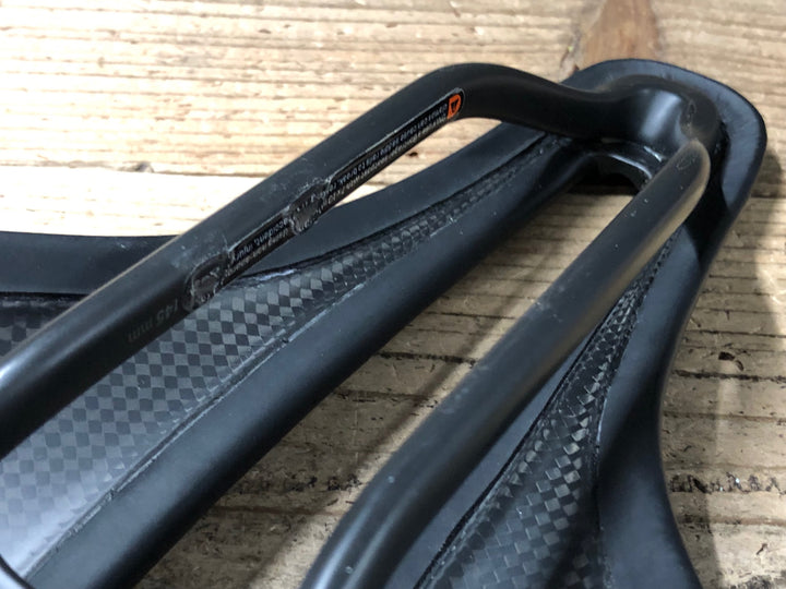 KJ182 ボントレガー BONTRAGER AEOLUS RSL サドル 黒 145mm カーボンレール