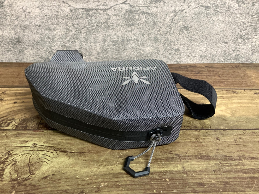 JW355 アピデュラ APIDURA EXPEDITION TOP TUBE PACK トップチューブバッグ 0.5L