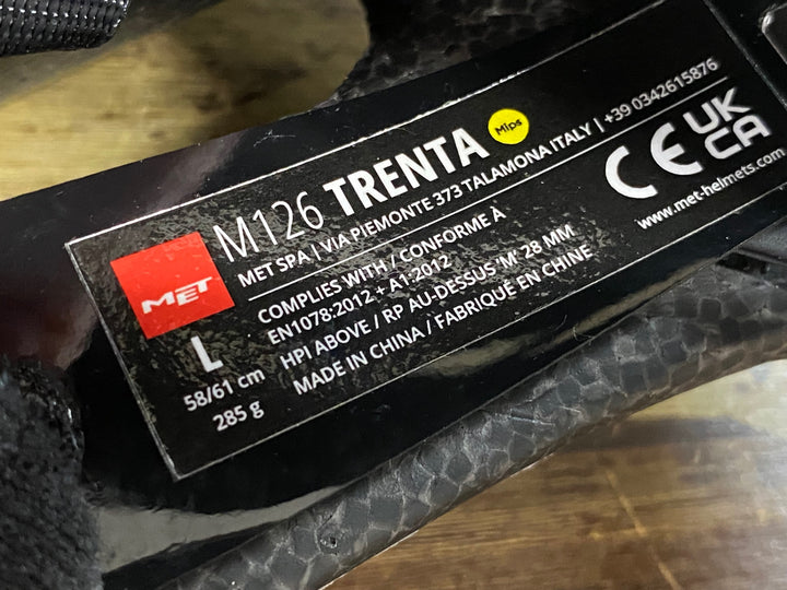 KM247 メット MET TRENTA MIPS ヘルメット 白 2025年12月製