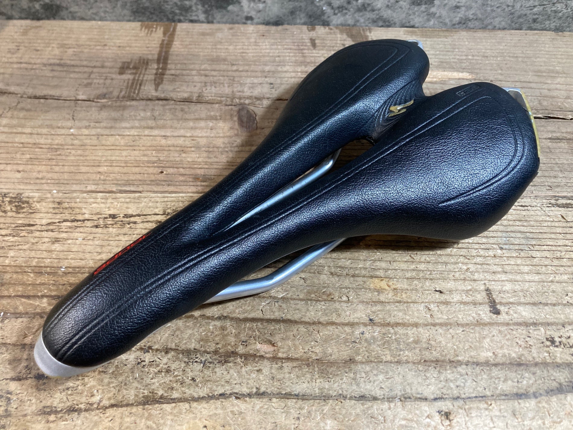 KA971 スペシャライズド SPECIALIZED Toupe BG GEL サドル 黒 143mm
