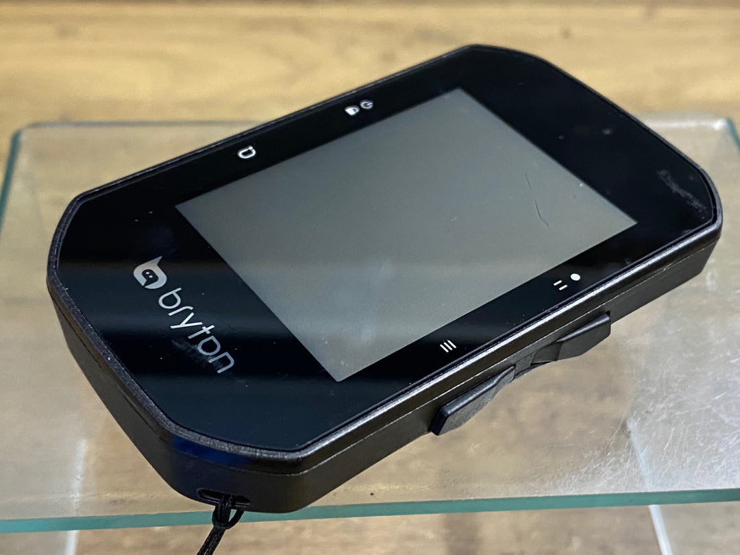KM936 ブライトン Bryton rider S500 サイクルコンピューター マウント ケーブル付属 動作確認済