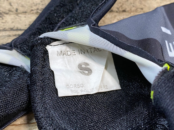 JS999 ピセイ PISSEI 指切り グローブ 黒 グレー 白 S TOKYOWHEELS