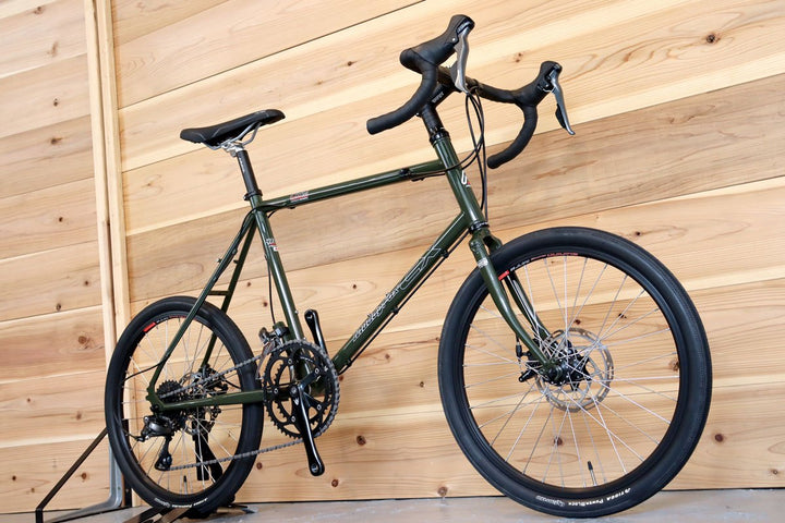 アラヤ ARAYA マディフォックス MuddyFox CX グラベル Gravel Mini 2024 クロモリ ミニベロ ロードバイク 【千葉店】