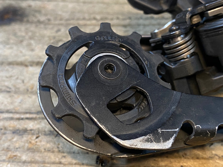 KO555 シマノ SHIMANO アルテグラ ULTEGRA RD-R8050 SS リアディレイラー Di2 ※動作不良の為ジャンク