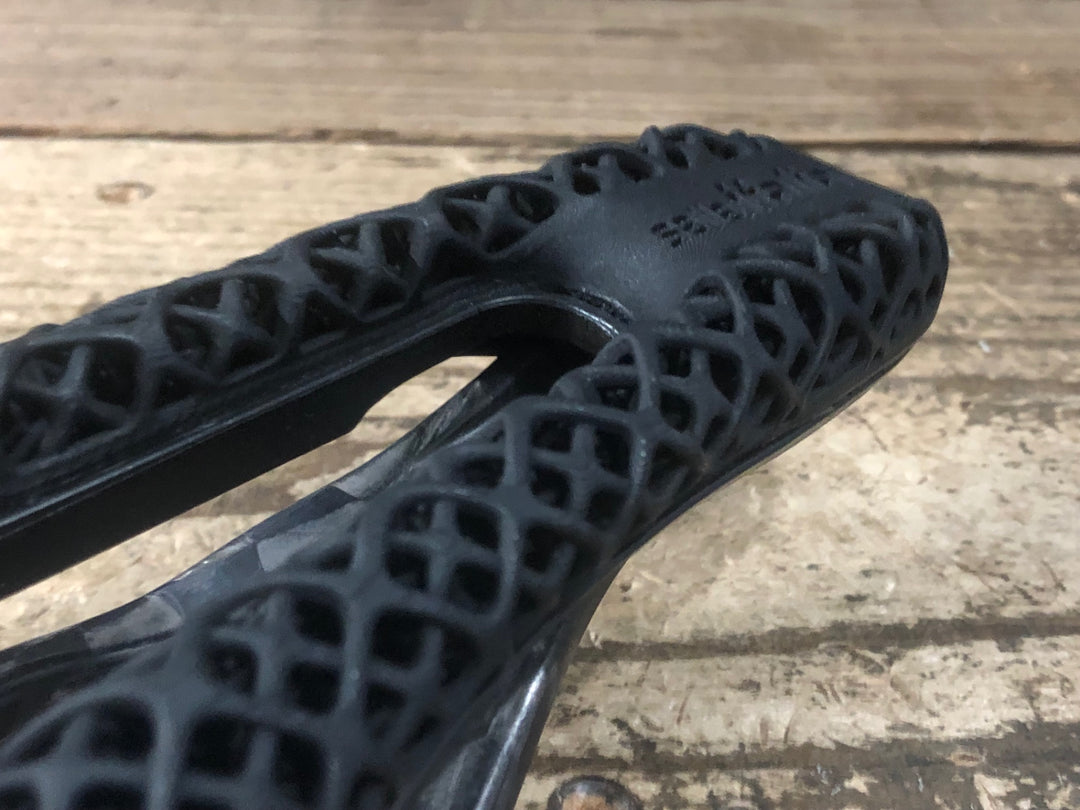 JU149 セライタリア Selle Italia SLR BOOST 3D KIT CARBONIO SUPERFLOW サドル カーボンレール ※一部繊維切れ 接着ハゲ ジャンク