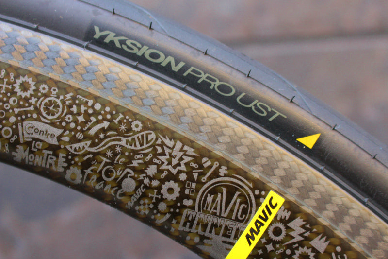 マヴィック MAVIC コスミック プロ カーボン COSMIC PRO CARBON UST
