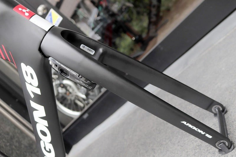 アルゴン18 ARGON18 E-117 Tri 2019 Mサイズ カーボン タイムトライアルバイク トライアスロンバイク フレームセット 【東京南麻布店】