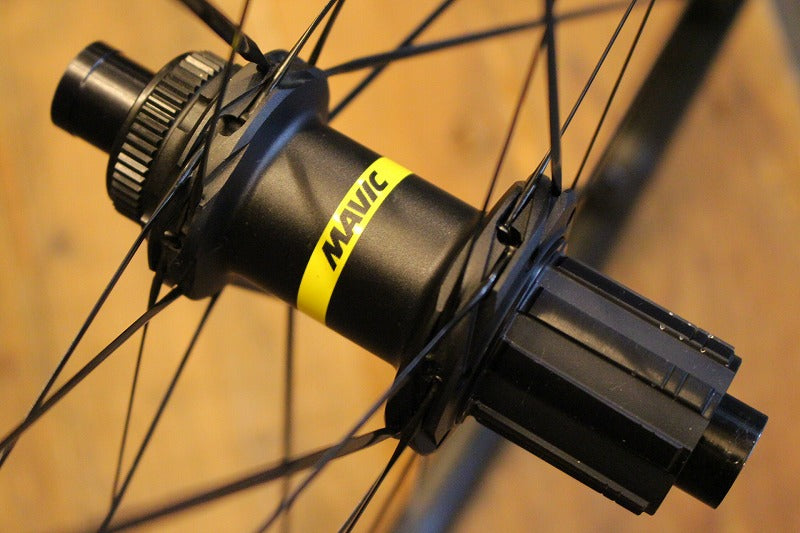 マヴィック MAVIC キシリウム KSYRIUM SL 25 UST DISC アルミ チューブレスレディ ホイールセット シマノ 11S 19C 【芦屋店】