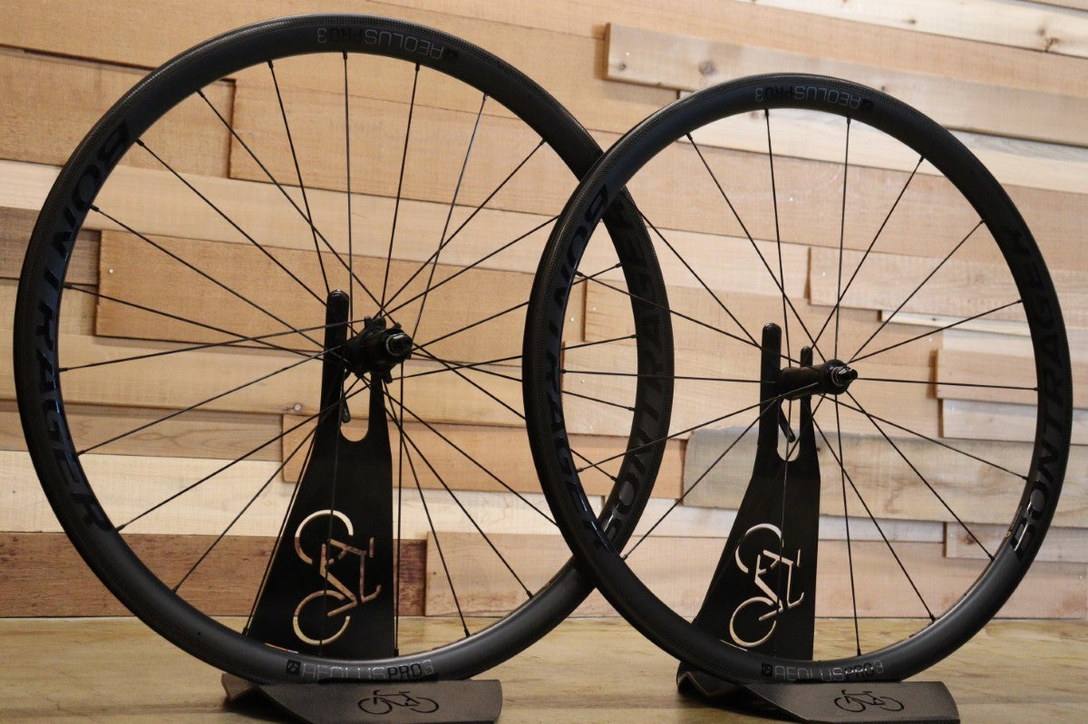 REYNOLDS ASSAULT カーボン クリンチャー チューブレス ホイール