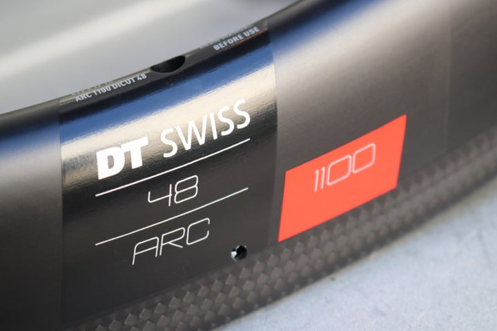 DTスイス DT SWISS ダイカット ARC 1100 DICUT 48 カーボン チューブレス ホイールセット シマノ12/11S ワイドリム 17C 【東京南麻布店】