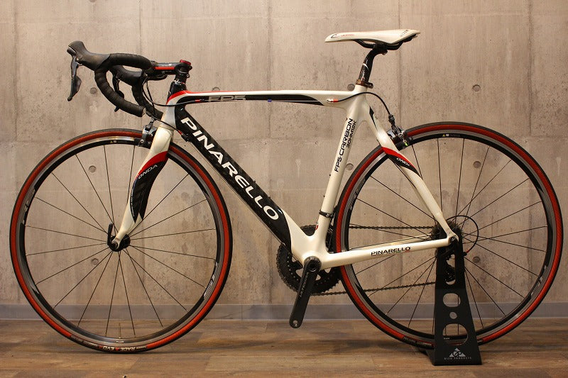 PINARELLO FP5 カーボン　シャマルウルトラ PINARELLO FP5 カーボン シャマルウルトラ PINARELLO FP5 カーボン