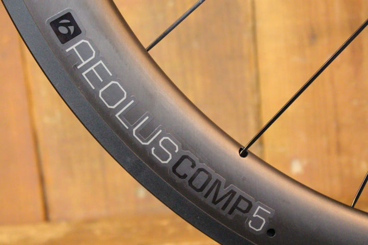 ボントレガー BONTRAGER アイオロス AEOLUS COMP5 TLR DISC チューブレスレディ ホイールセット シマノ11S –  BICI AMORE ONLINE STORE