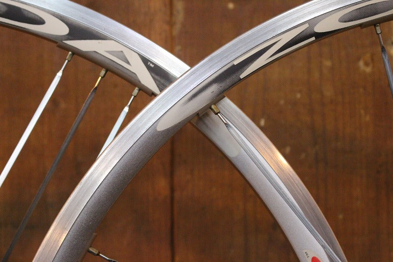 Campagnolo Khamsin シルバー クリンチャーホイール カンパニョーロ 根強い人気のシルバーカラーKHAMSINが限定復刻