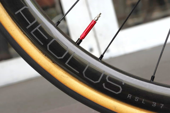 ボントレガー BONTRAGER アイオロス ディスク Aeolus RSL 37 DISC カーボン チューブラー ホイールセット シマノ12/11S ワイドリム 【横浜店】