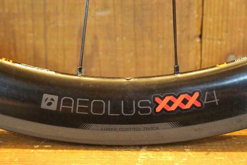 ボントレガー BONTRAGER アイオロス AEOLUS XXX2 ＆ XXX4 TLR カーボン チューブレスレディ ホイールセット シマノ11S 21C 【芦屋店】