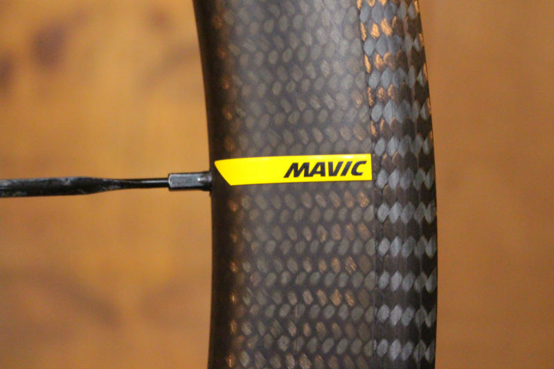 マヴィック MAVIC コスミック プロ カーボン COSMIC PRO CARBON SL UST チューブレスレディ ホイールセット シ –  BICI AMORE ONLINE STORE