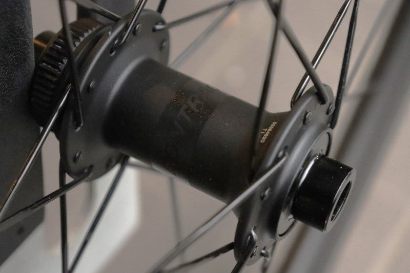 BONTRAGER AEOLUS ELITE 35 DISC カーボンホイール カーボンホイールが驚き価格‼ Bontrager Aeolus Elite Discホイール