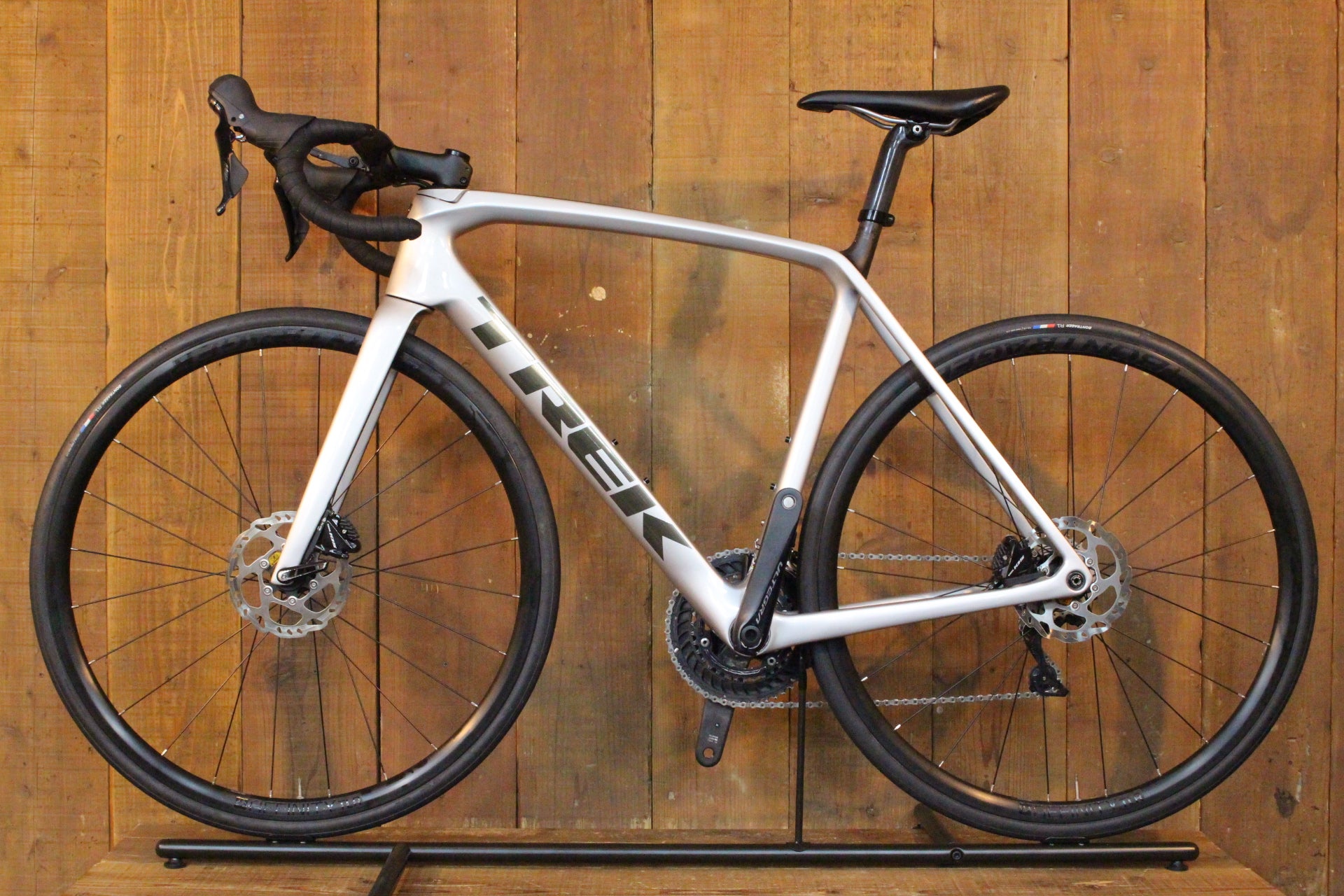 トレック TREK エモンダ Emonda SL5 DISC 2021 56サイズ 105 R7020 MIX 11S カーボン ロードバイ –  BICI AMORE ONLINE STORE