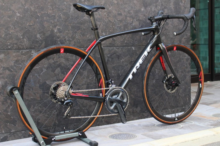 【RACING4 搭載】 トレック TREK ドマーネ ディスク DOMANE SL5 Disc 2019 54サイズ シマノ 105 R7020 11S カーボン ロードバイク 【福岡店】