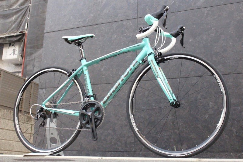 Bianchi via Nirone 7 ロードバイク　105 ビアンキ ビアンキ BIANCHI VIA NIRONE 7 PRO 2017モデル シマノ105 5800 11S