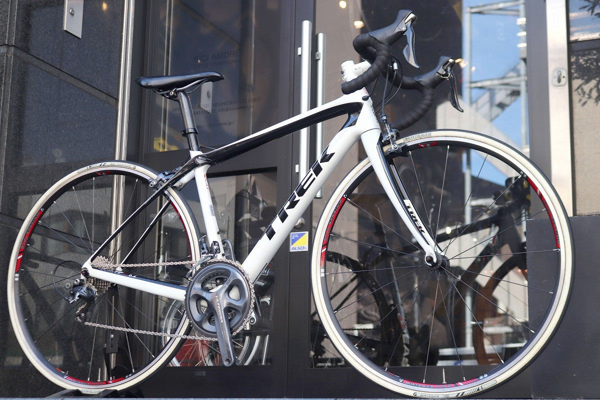 TREK DOMANE 5.2 ロードバイク フレームサイズ500mm 2段×11速 22段変速 TREK DOMANE 5.2 ロードバイク フレームサイズ500mm 2段×11速 22段変速
